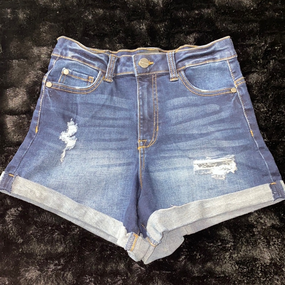 Kendall + Kylie Short
